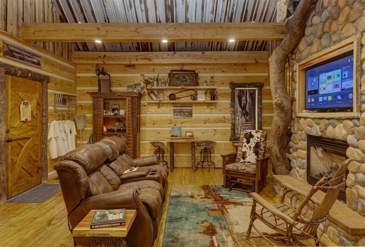 Fox Pass Cabins Bed and Breakfast Hot Springs Esterno foto